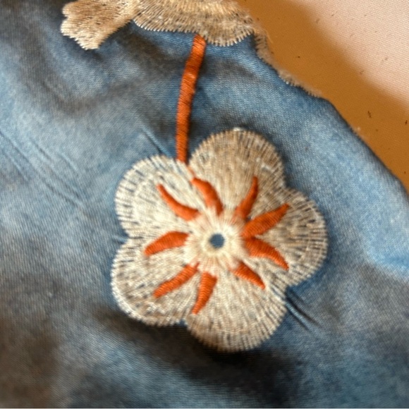 MÜR MÜR XL Chambray Boho Tunic Top Floral Embroidered 3/4 Sleeve Peasant Blouse - Picture 4 of 8